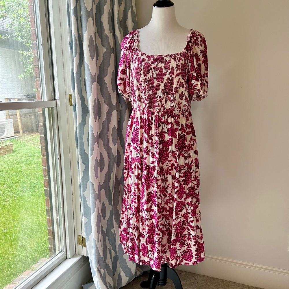 Old navy smocked midi dress